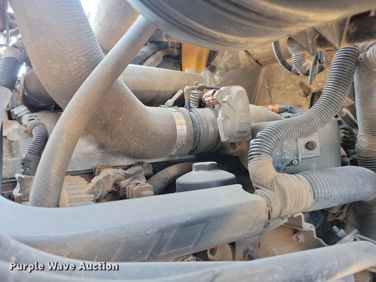 image for item NB9946 2013 International WorkStar 7500 dump truck