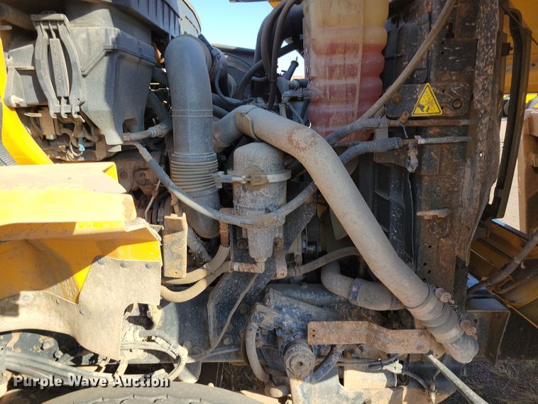 image for item NB9946 2013 International WorkStar 7500 dump truck