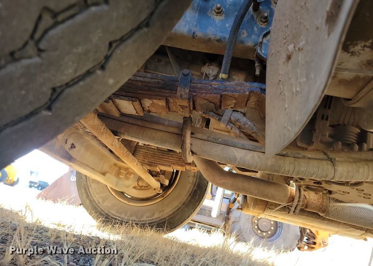 image for item NB9946 2013 International WorkStar 7500 dump truck