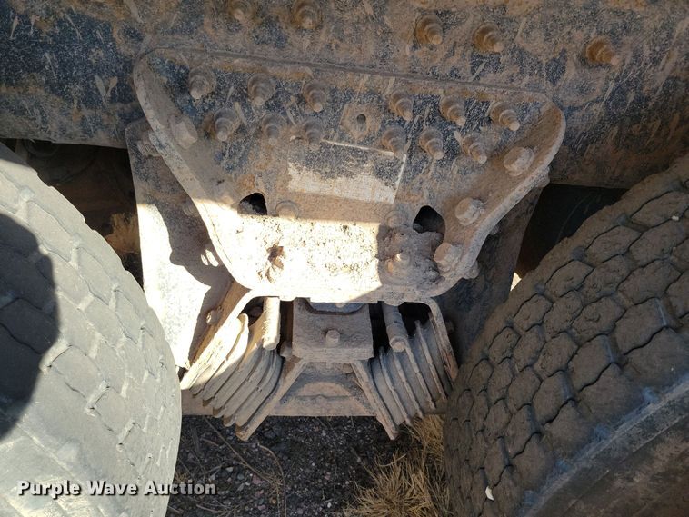 image for item NB9946 2013 International WorkStar 7500 dump truck