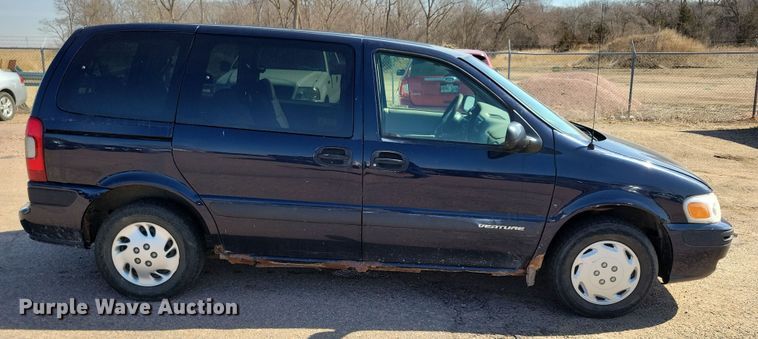 image for item NB9954 2003 Chevrolet  Venture van