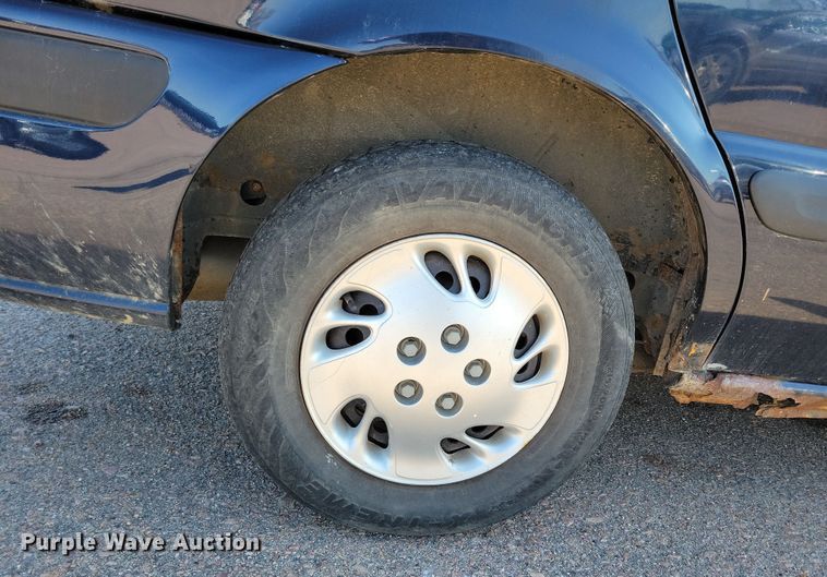 image for item NB9954 2003 Chevrolet  Venture van