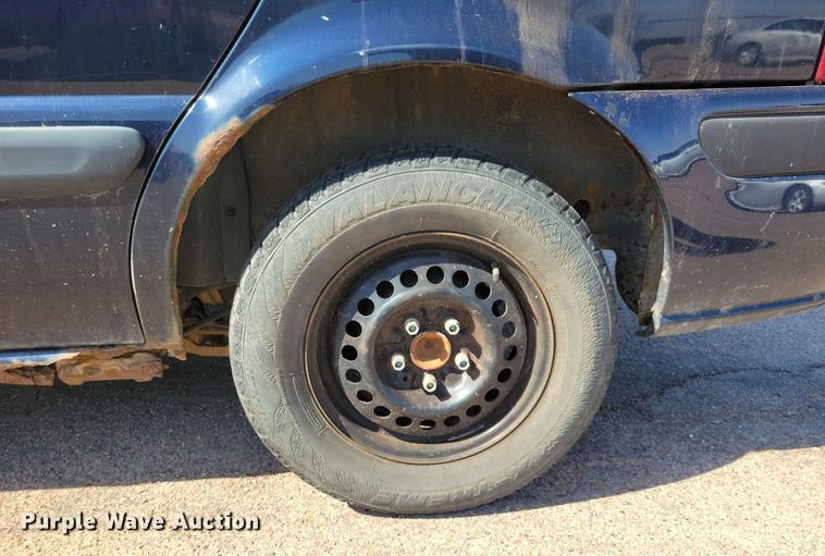 image for item NB9954 2003 Chevrolet  Venture van