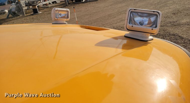 image for item NB9956 2007 Ford F750 Super Duty bucket truck