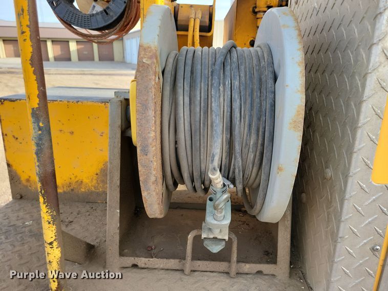 image for item NB9956 2007 Ford F750 Super Duty bucket truck