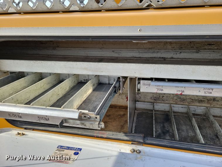 image for item NB9956 2007 Ford F750 Super Duty bucket truck