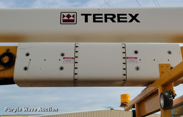 image for item NB9956 2007 Ford F750 Super Duty bucket truck