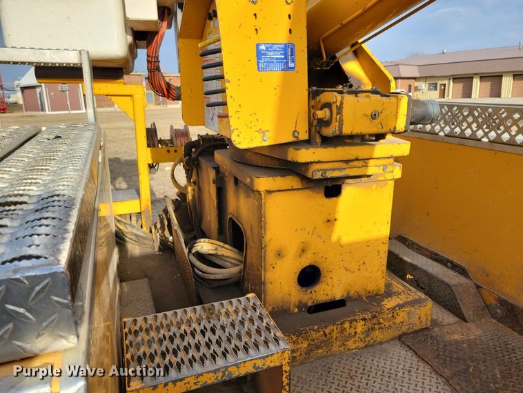 image for item NB9956 2007 Ford F750 Super Duty bucket truck