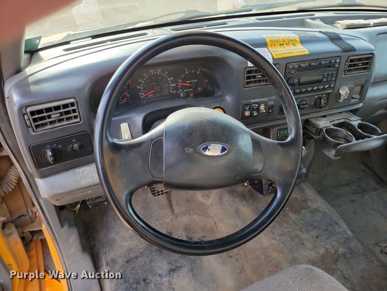 image for item NB9956 2007 Ford F750 Super Duty bucket truck