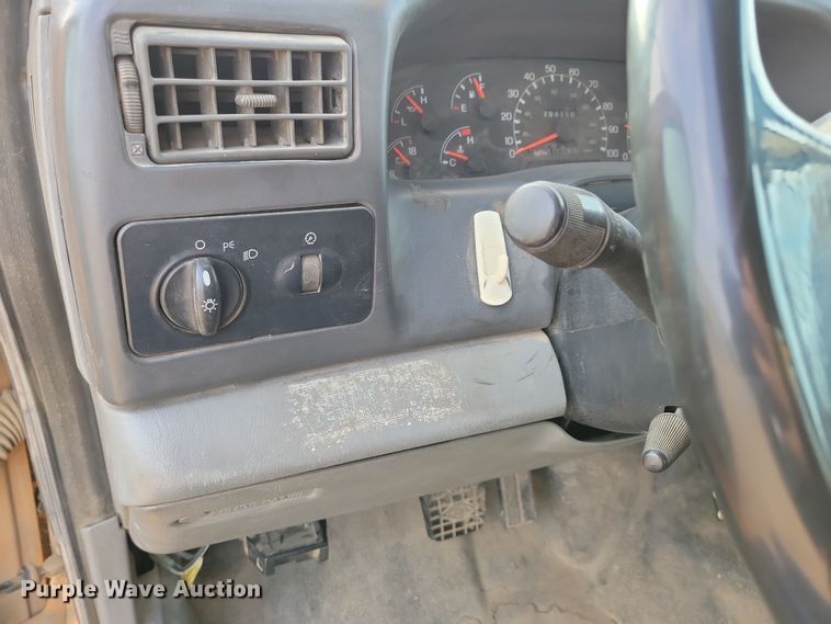 image for item NB9956 2007 Ford F750 Super Duty bucket truck