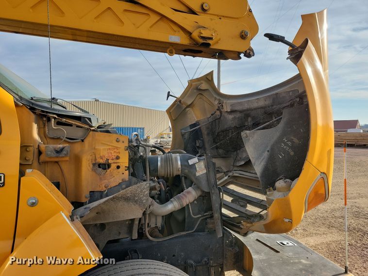 image for item NB9956 2007 Ford F750 Super Duty bucket truck