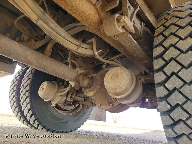 image for item NB9956 2007 Ford F750 Super Duty bucket truck