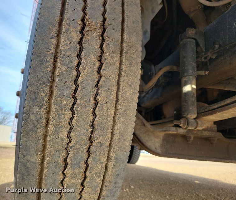 image for item NB9956 2007 Ford F750 Super Duty bucket truck