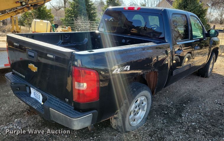 image for item NB9957 2012 Chevrolet  Silverado 1500 Crew Cab pickup truck