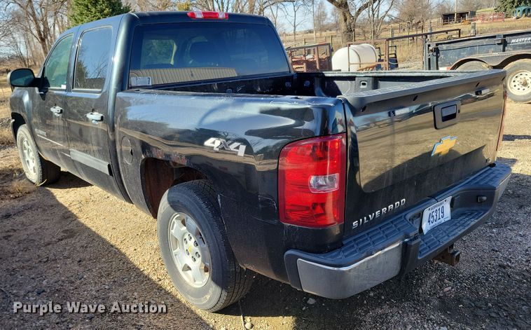 image for item NB9957 2012 Chevrolet  Silverado 1500 Crew Cab pickup truck