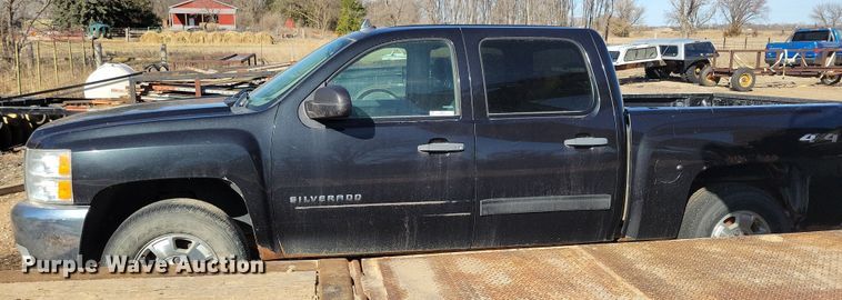 image for item NB9957 2012 Chevrolet  Silverado 1500 Crew Cab pickup truck