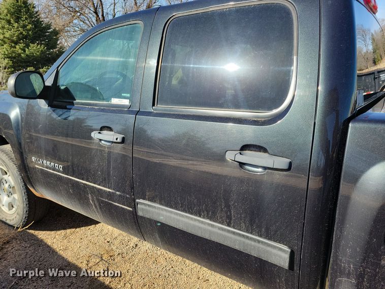 image for item NB9957 2012 Chevrolet  Silverado 1500 Crew Cab pickup truck