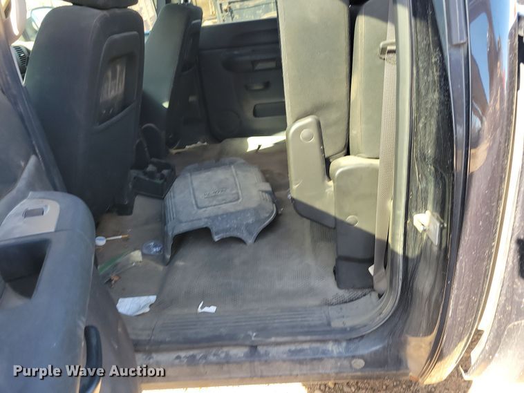 image for item NB9957 2012 Chevrolet  Silverado 1500 Crew Cab pickup truck