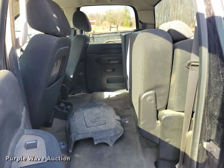 image for item NB9957 2012 Chevrolet  Silverado 1500 Crew Cab pickup truck