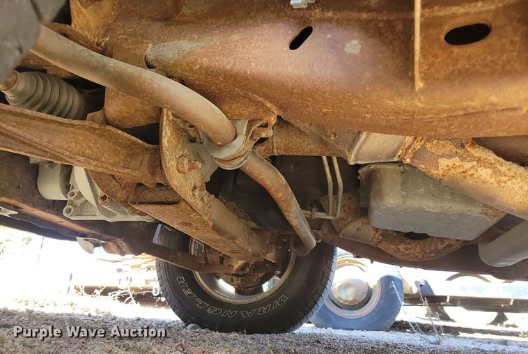 image for item NB9957 2012 Chevrolet  Silverado 1500 Crew Cab pickup truck