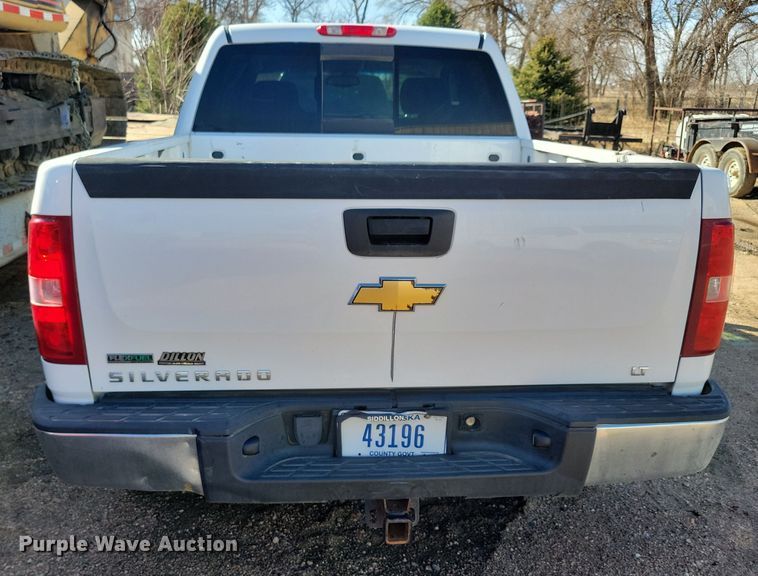 image for item NB9958 2010 Chevrolet  Silverado 1500 Crew Cab pickup truck