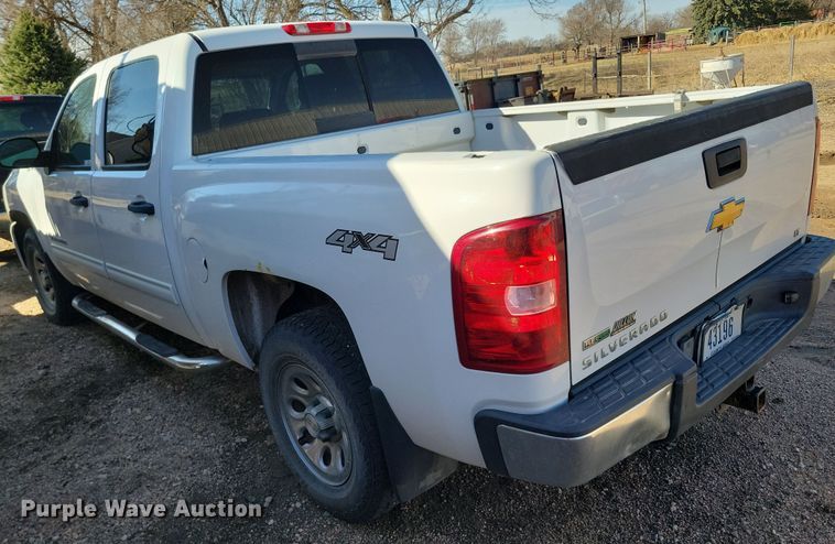 image for item NB9958 2010 Chevrolet  Silverado 1500 Crew Cab pickup truck