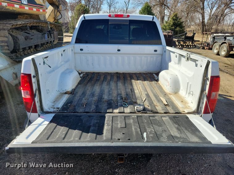 image for item NB9958 2010 Chevrolet  Silverado 1500 Crew Cab pickup truck