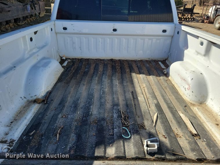 image for item NB9958 2010 Chevrolet  Silverado 1500 Crew Cab pickup truck