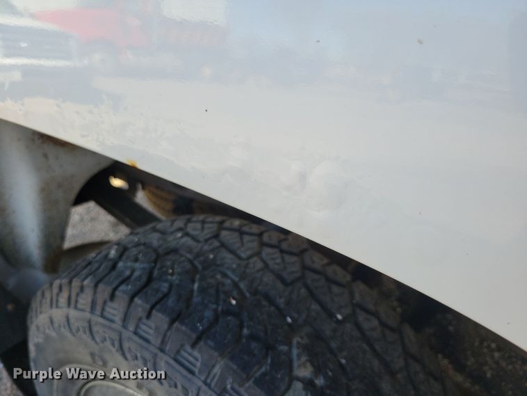 image for item NB9958 2010 Chevrolet  Silverado 1500 Crew Cab pickup truck