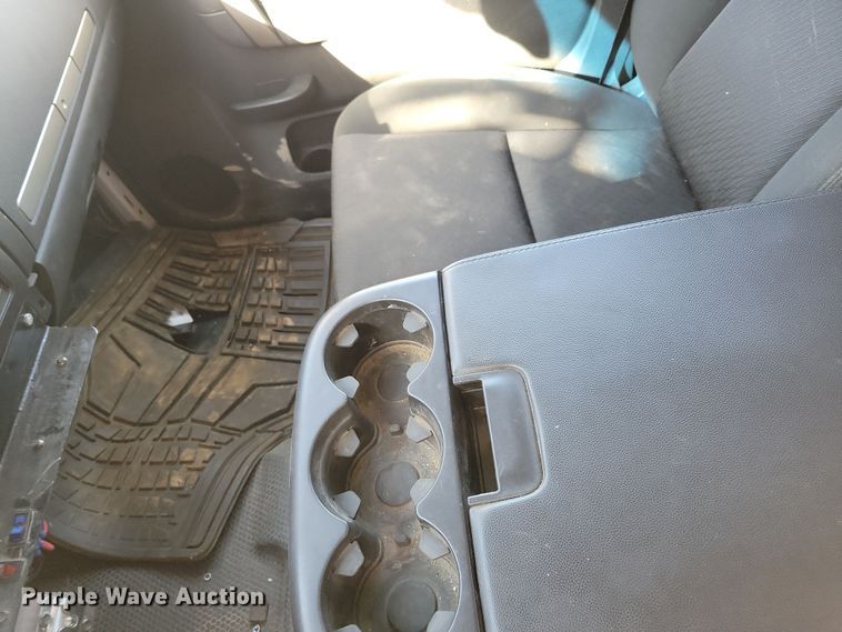 image for item NB9958 2010 Chevrolet  Silverado 1500 Crew Cab pickup truck