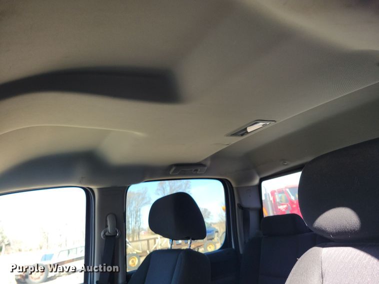 image for item NB9958 2010 Chevrolet  Silverado 1500 Crew Cab pickup truck