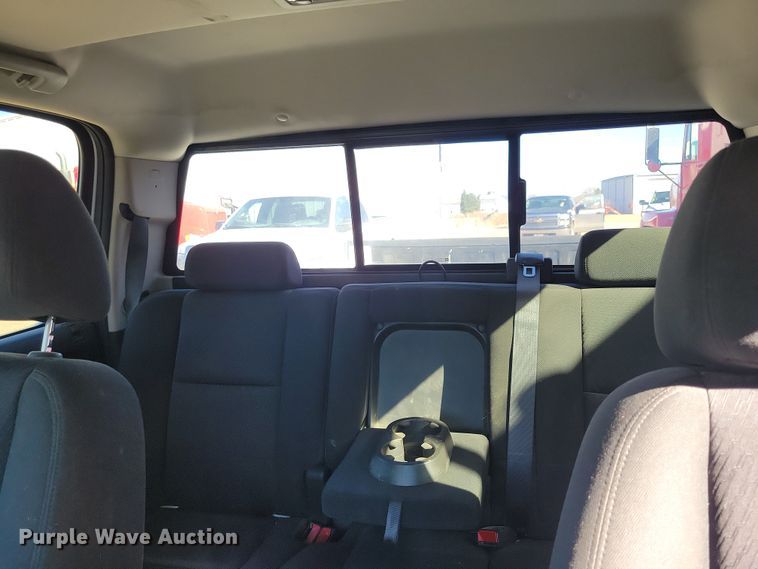 image for item NB9958 2010 Chevrolet  Silverado 1500 Crew Cab pickup truck