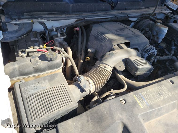 image for item NB9958 2010 Chevrolet  Silverado 1500 Crew Cab pickup truck