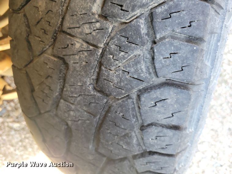 image for item NB9958 2010 Chevrolet  Silverado 1500 Crew Cab pickup truck