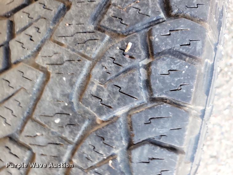 image for item NB9958 2010 Chevrolet  Silverado 1500 Crew Cab pickup truck