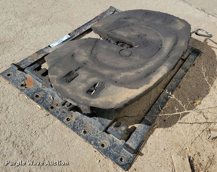 image for item NB9960 Holland fifth wheel plate