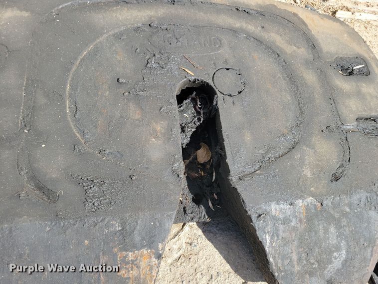 image for item NB9960 Holland fifth wheel plate