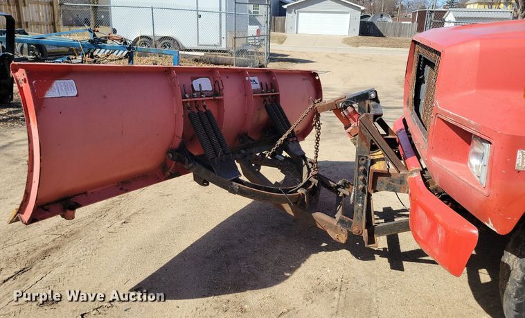 image for item NB9961 1987 Ford F800 dump truck