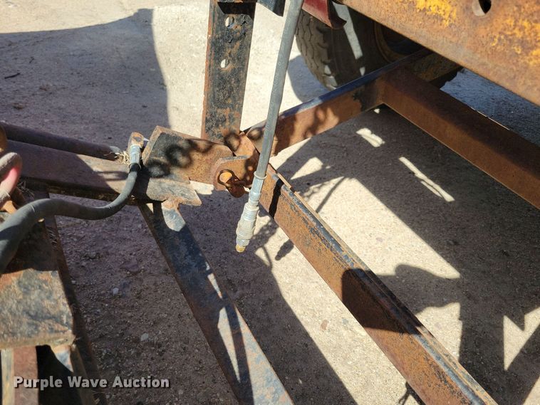 image for item NB9961 1987 Ford F800 dump truck