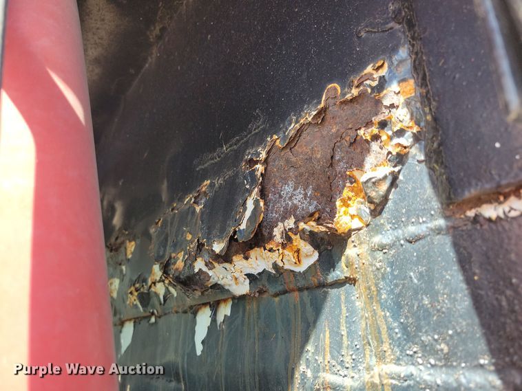 image for item NB9961 1987 Ford F800 dump truck