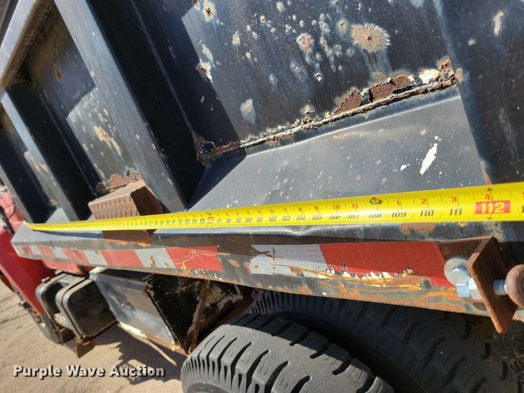 image for item NB9961 1987 Ford F800 dump truck