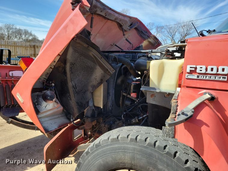 image for item NB9961 1987 Ford F800 dump truck