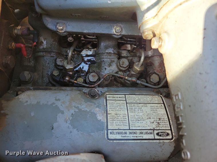 image for item NB9961 1987 Ford F800 dump truck