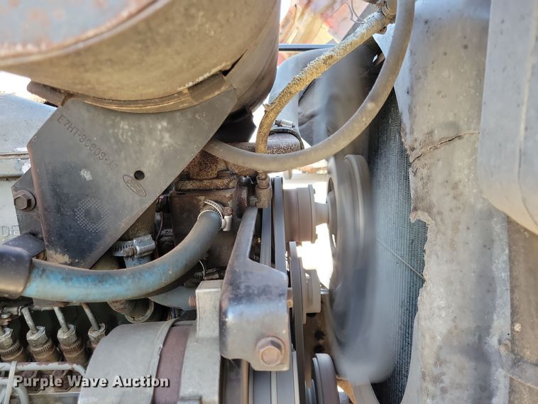 image for item NB9961 1987 Ford F800 dump truck