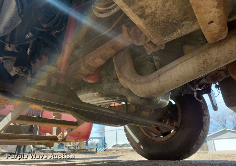 image for item NB9961 1987 Ford F800 dump truck