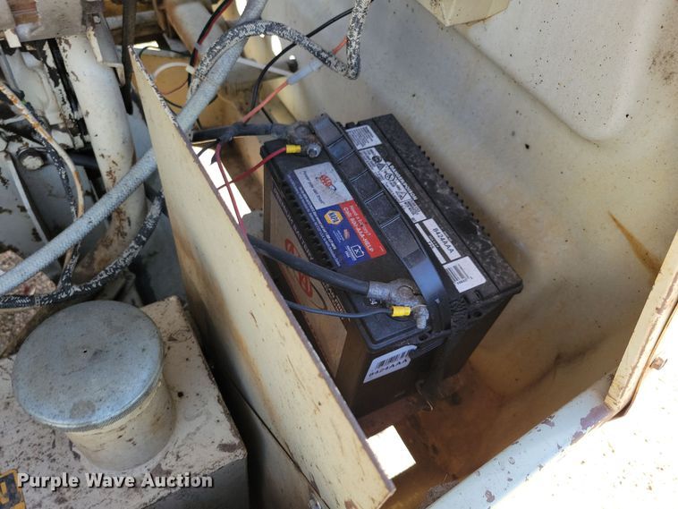 image for item NB9962 Ingersoll Rand 100 air compressor