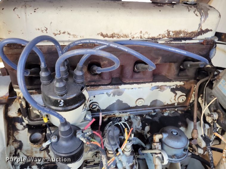 image for item NB9962 Ingersoll Rand 100 air compressor