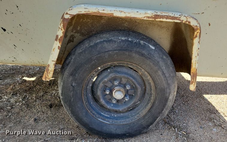 image for item NB9962 Ingersoll Rand 100 air compressor