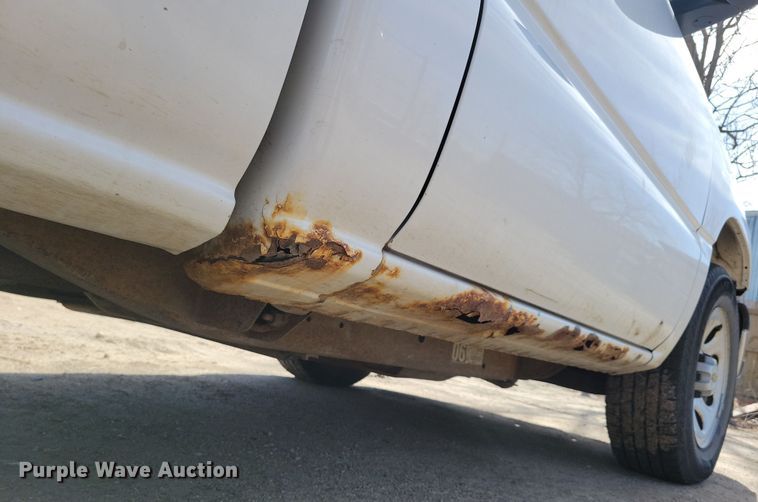 image for item NB9964 2005 Chevrolet Silverado 1500 pickup truck