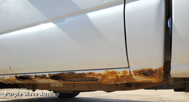 image for item NB9964 2005 Chevrolet Silverado 1500 pickup truck